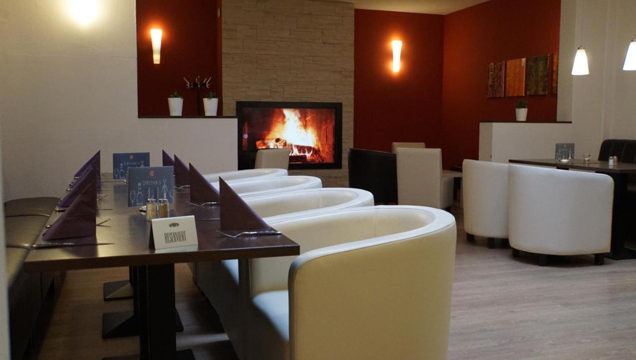 Sporthotel Neuruppin - Apartmenthaus Mit Ferienwohnungen المظهر الخارجي الصورة