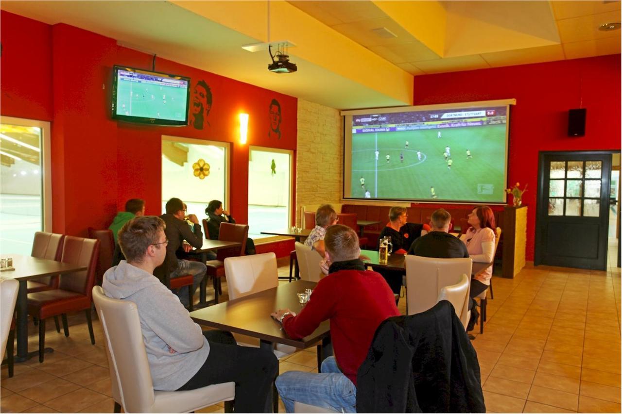 Sporthotel Neuruppin - Apartmenthaus Mit Ferienwohnungen المظهر الخارجي الصورة